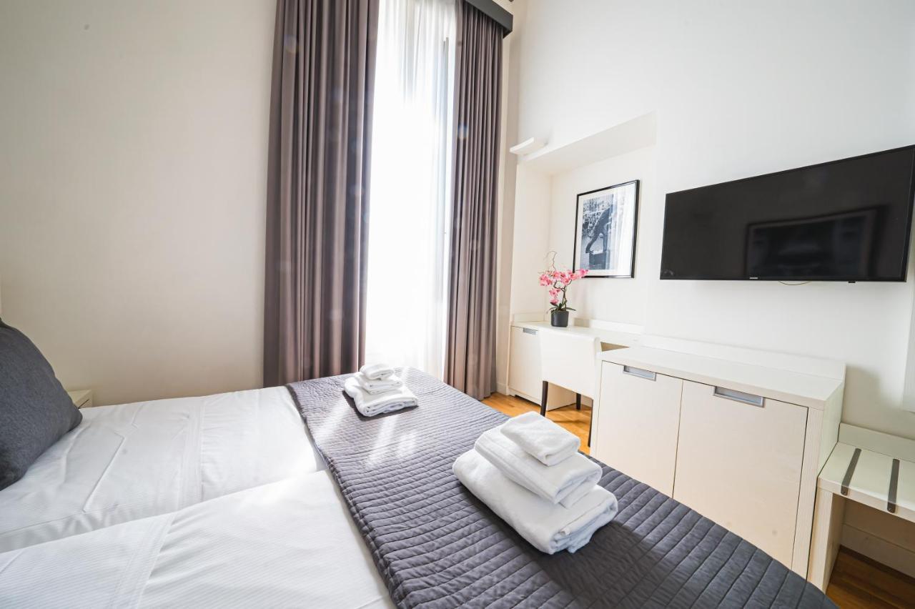 Capitals Luxury River Hotel Rome Exterior photo