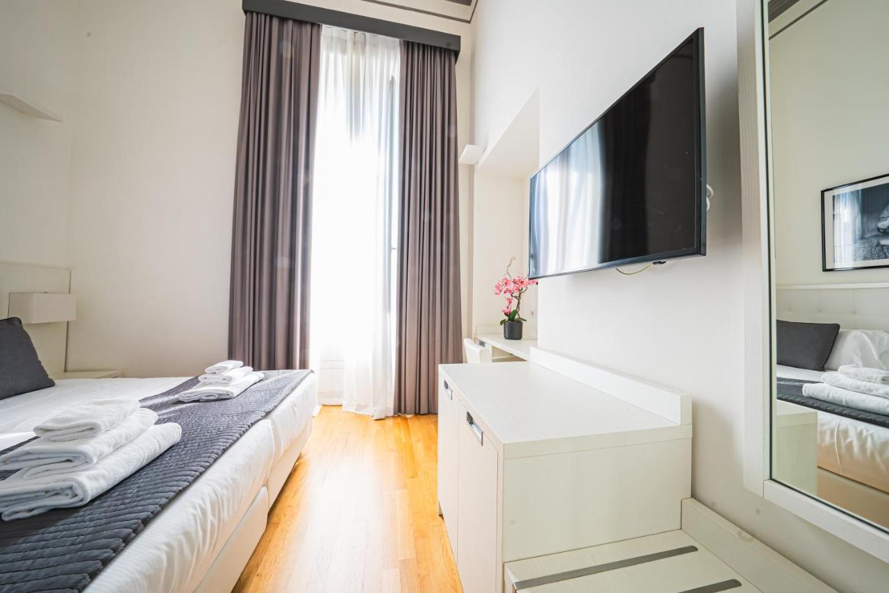 Capitals Luxury River Hotel Rome Exterior photo